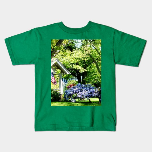 Spring - Wisteria on Lawn Kids T-Shirt by SusanSavad